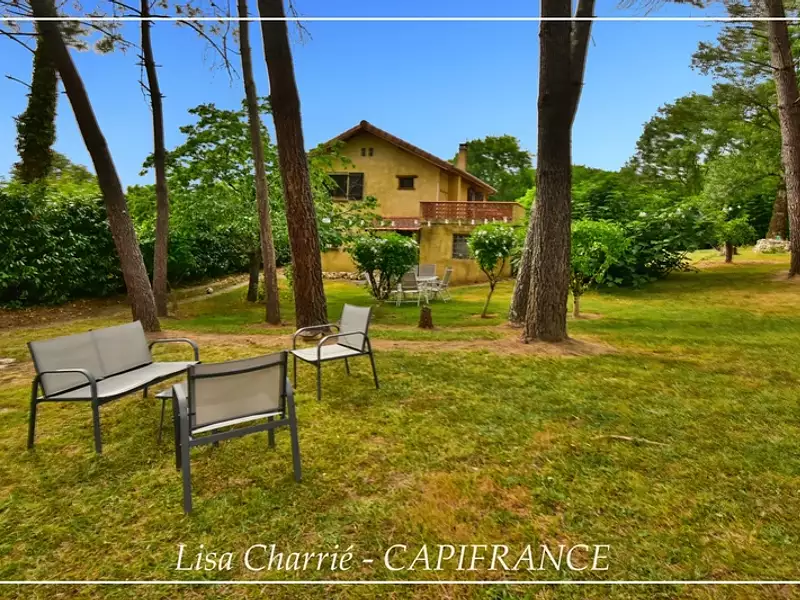 Maison, 164 m²