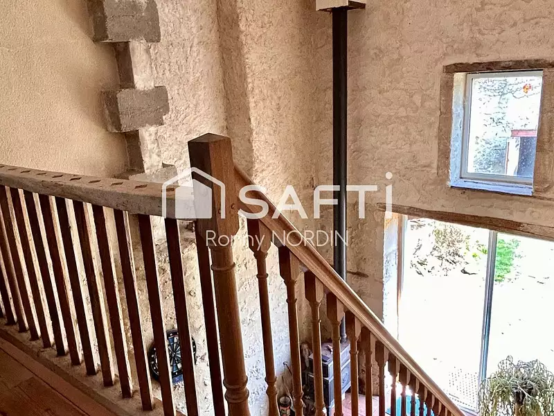 Maison, 180 m²