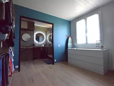 Maison, 230 m²
