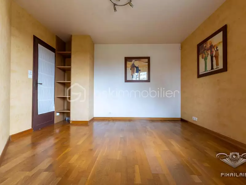 Maison, 163 m²