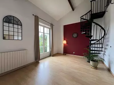 Maison, 250 m²