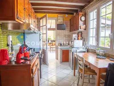 Maison, 180 m²