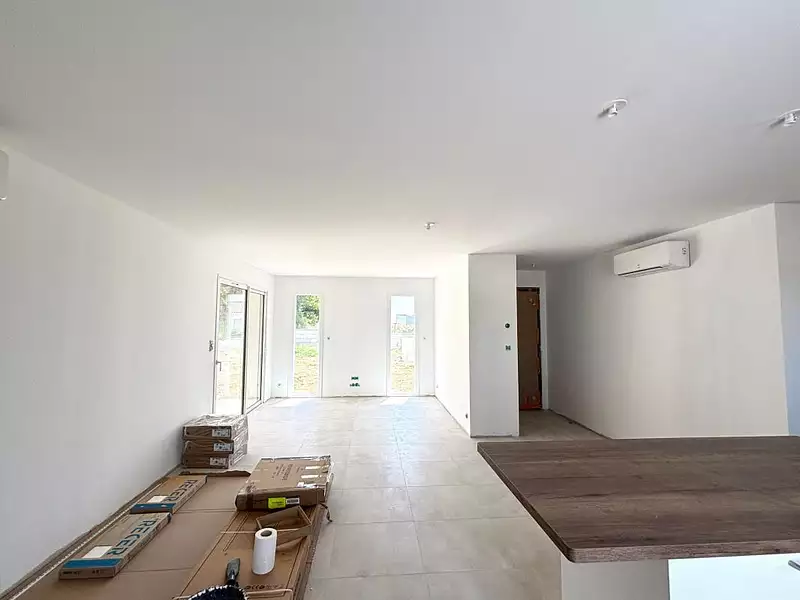 Maison, 94 m²