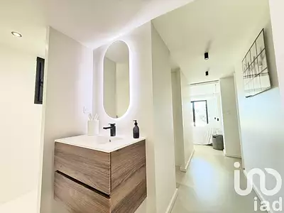 Maison, 220 m²