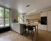Maison, 242 m²