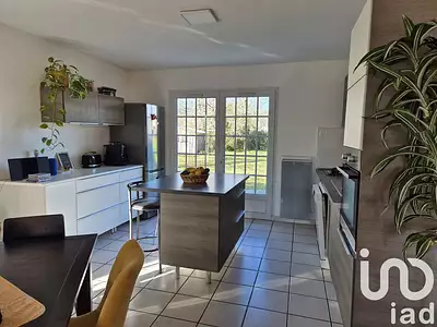 Maison, 178 m²