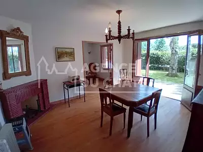 Maison, 230 m²