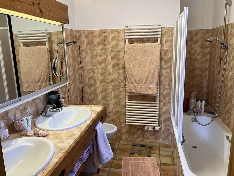Maison, 220 m²