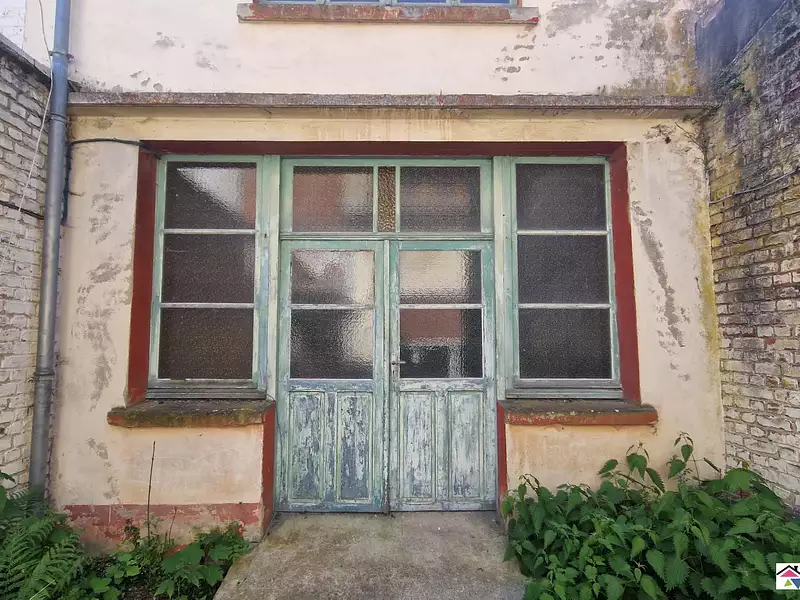 Immeuble, 330 m²