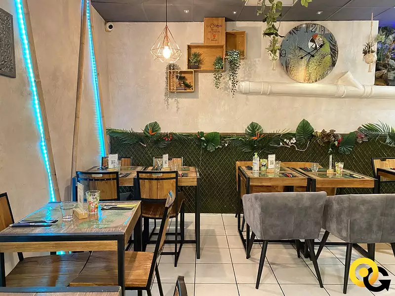 Divers, 30 m²