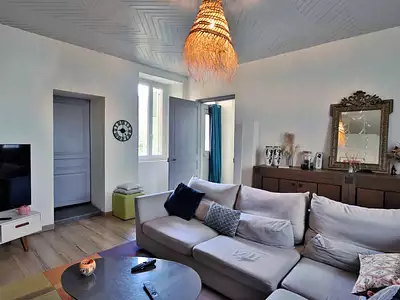 Maison, 240 m²