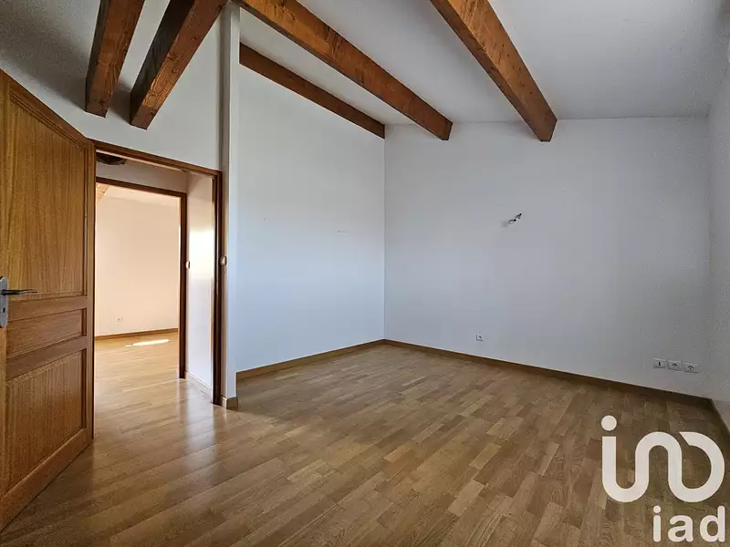 Maison, 196 m²