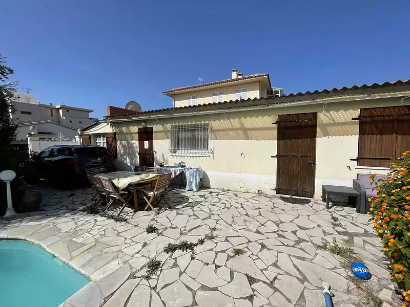 Maison, 194 m²