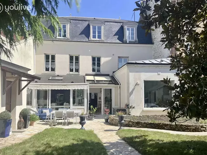 Maison, 235,42 m²