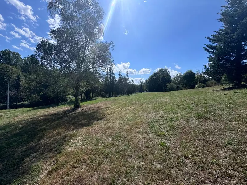 Terrain, 1 035 m²