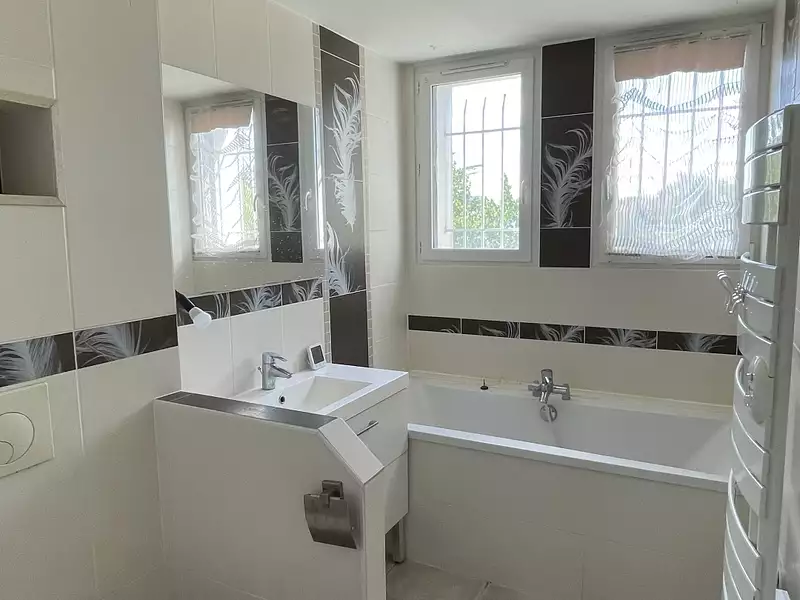 Maison, 115 m²