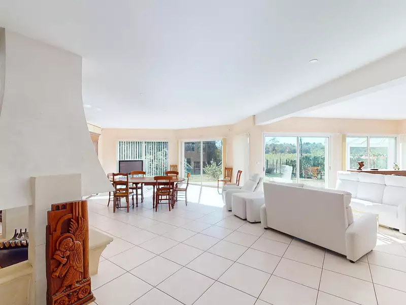 Maison, 231,92 m²