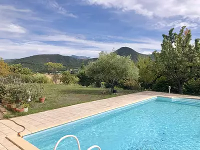 Maison, 260 m²