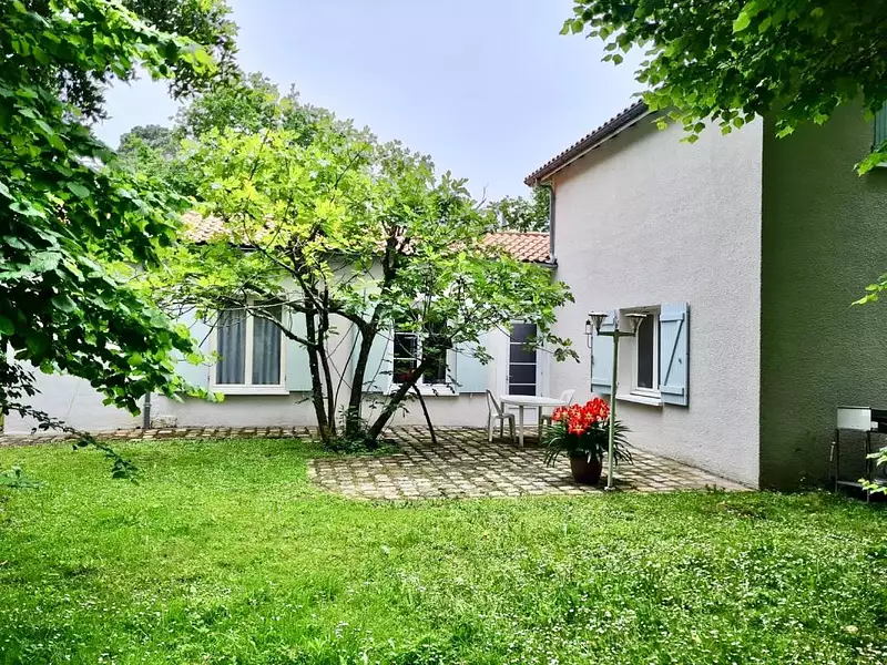 Maison, 204 m²