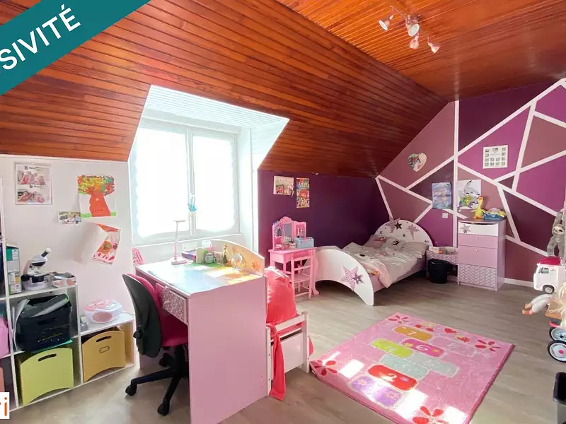 Maison, 161 m²