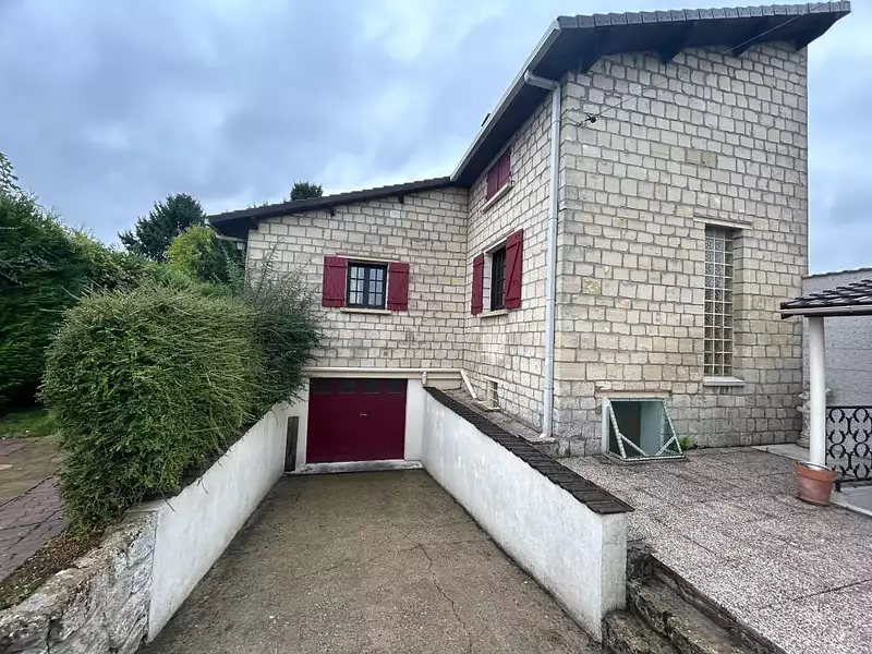 Maison, 94 m²