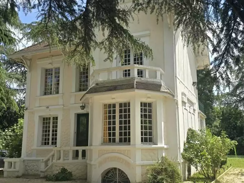 Maison, 290 m²