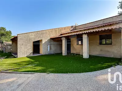 Maison, 175 m²