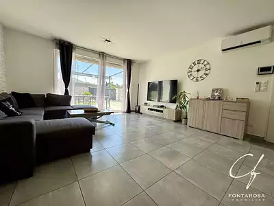 Maison, 93 m²
