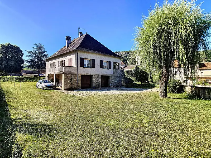 Maison, 185 m²