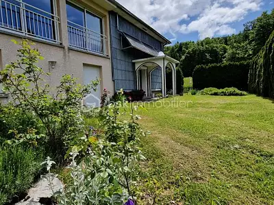 Maison, 240 m²