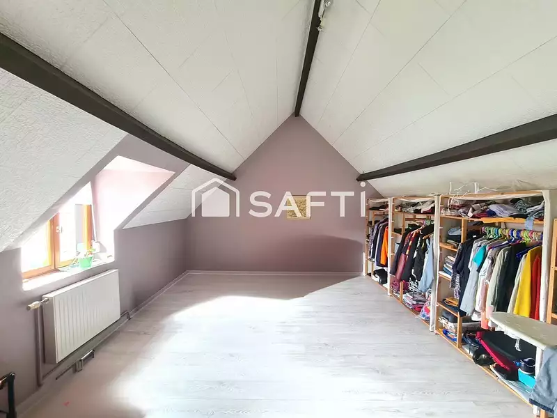 Maison, 148 m²