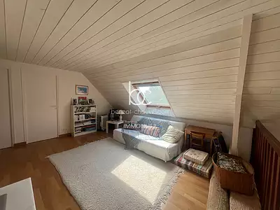 Maison, 146 m²