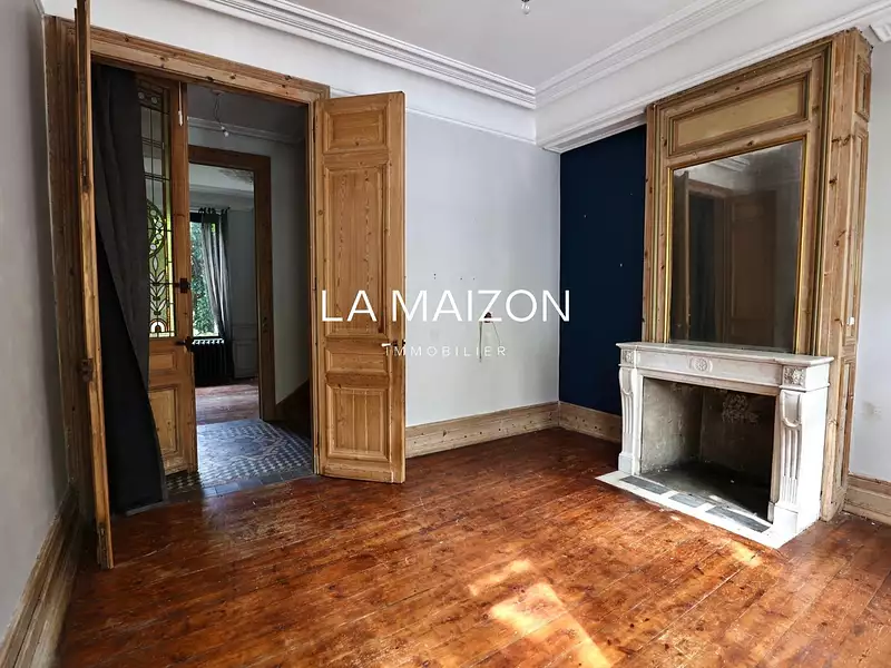 Maison, 580 m²