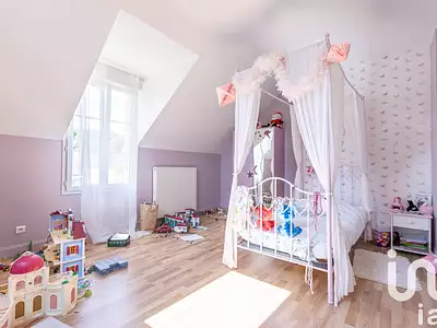 Maison, 345 m²