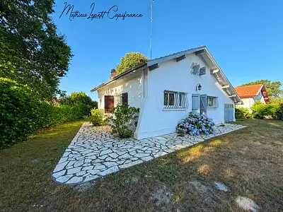 Maison, 77 m²