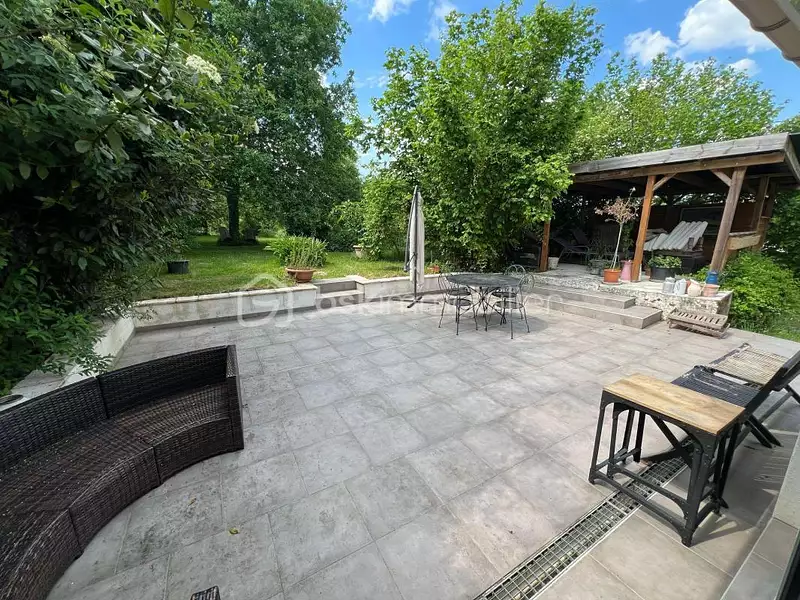 Maison, 165 m²