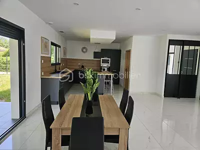 Maison, 136 m²