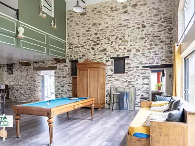 Maison, 281 m²