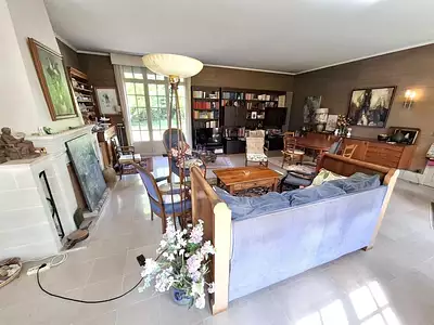 Maison, 201 m²