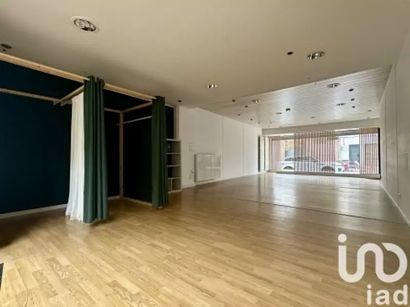 Immeuble, 200 m²