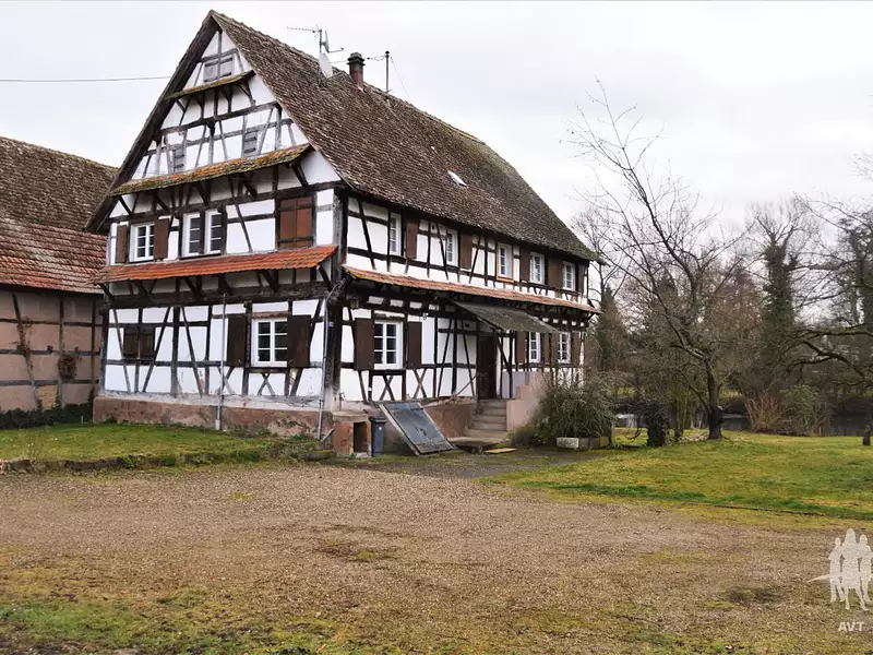 Maison, 230 m²