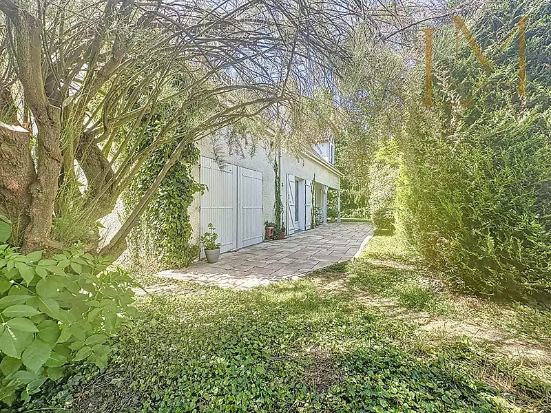 Maison, 160 m²