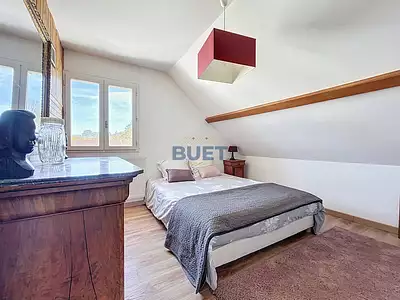 Maison, 250 m²