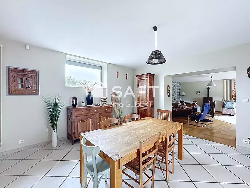Maison, 145 m²