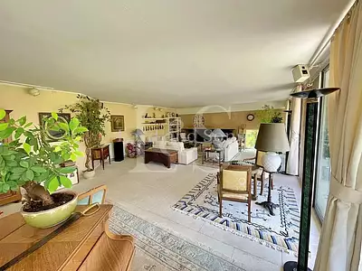 Maison, 260 m²