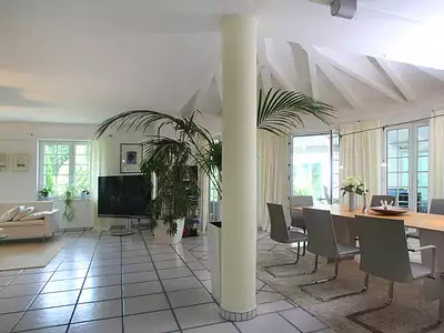Maison, 245 m²
