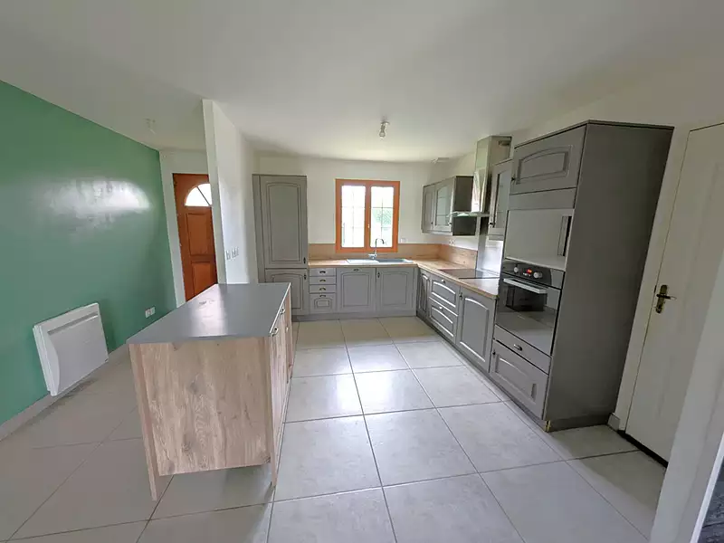 Maison, 83 m²