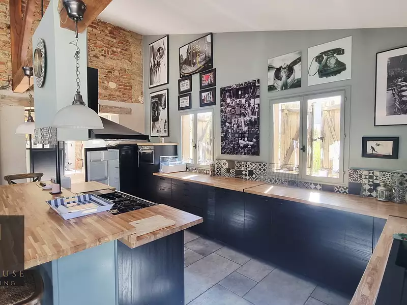 Maison, 308 m²