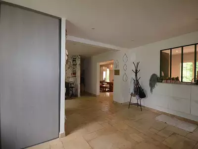 Maison, 248 m²