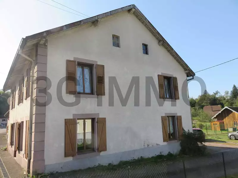 Maison, 166 m²